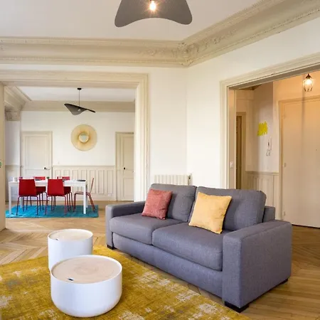 Charming Near Trocadero Apartment